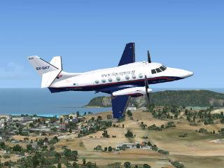 Καλά οργανωμένη και με υψηλού επιπέδου προσωπικό, η Sky Express απασχολεί 100 άτομα και αρκετοί πιλότοι της προέρχονται από την Πολεμική Αεροπορία, γεγονός που σίγουρα αποτελεί εγγύηση. Ας σημειωθεί, επίσης, ότι τα αεροσκάφη της εταιρείας ήδη μπορούν να πραγματοποιούν, εκτός από τις προγραμματισμένες πτήσεις, δρομολόγια για ποδοσφαιρικές ομάδες και άλλα γκρουπ σε περιπτώσεις π.χ. συνεδρίων.